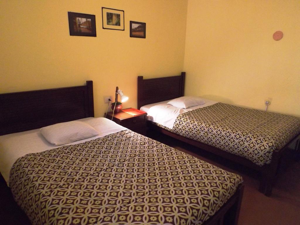 El Manzano Guest House Пуно Екстериор снимка