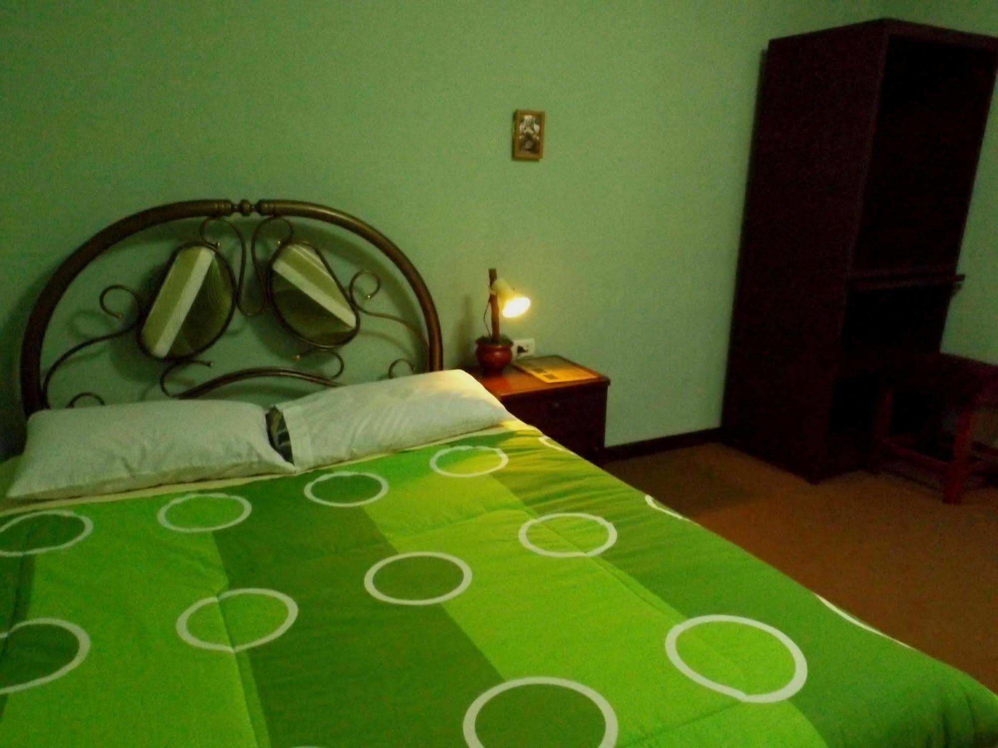 El Manzano Guest House Пуно Екстериор снимка