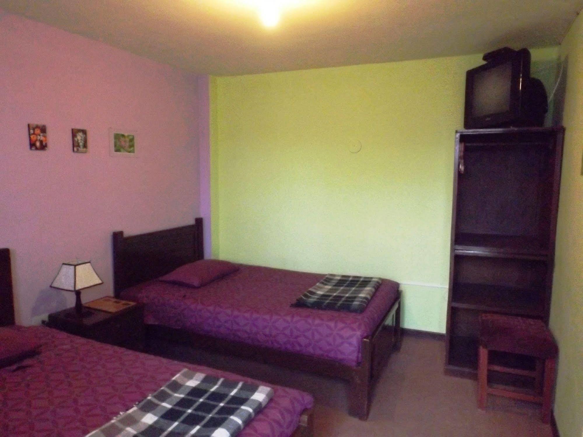 El Manzano Guest House Пуно Екстериор снимка
