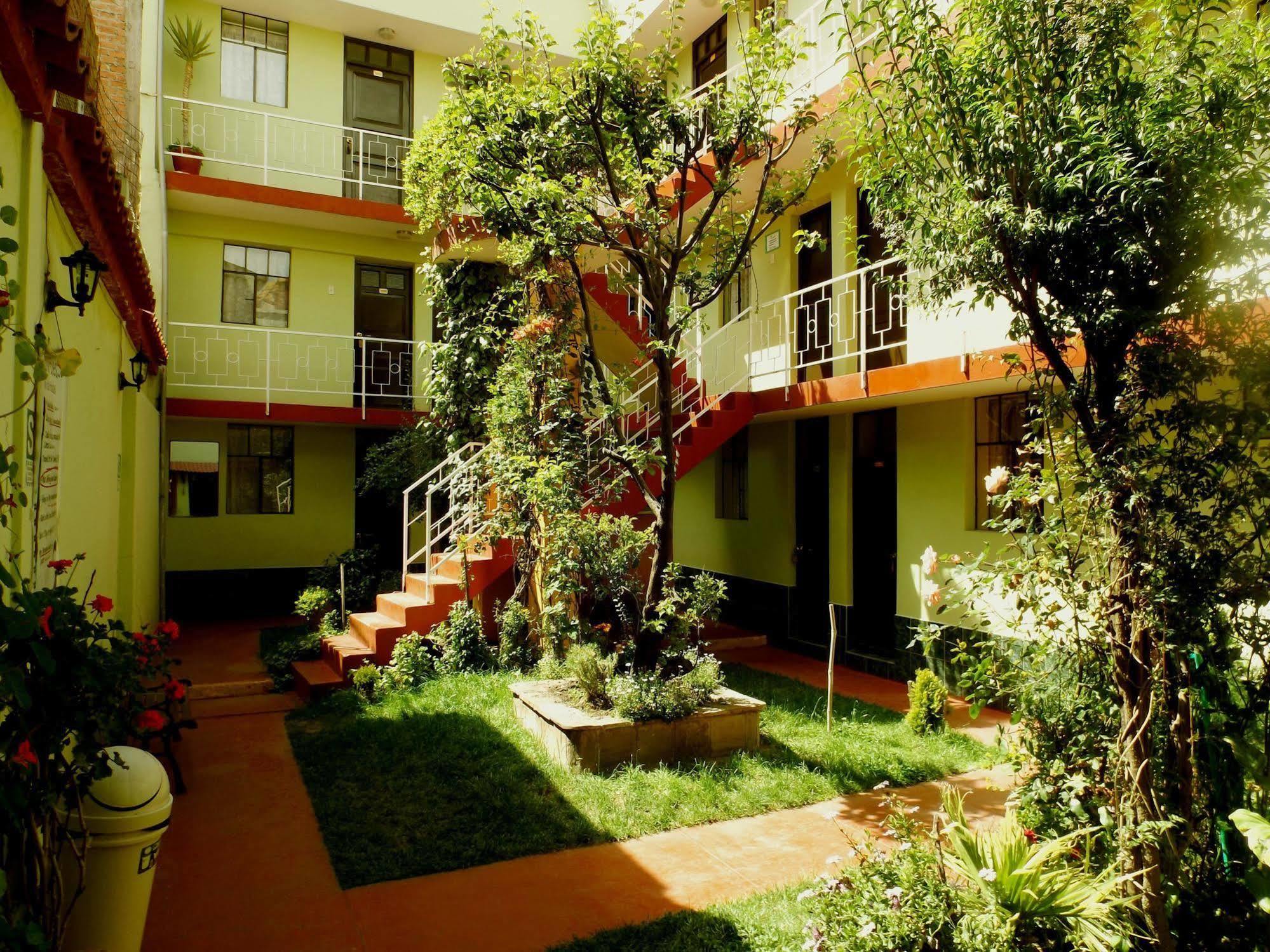 El Manzano Guest House Пуно Екстериор снимка