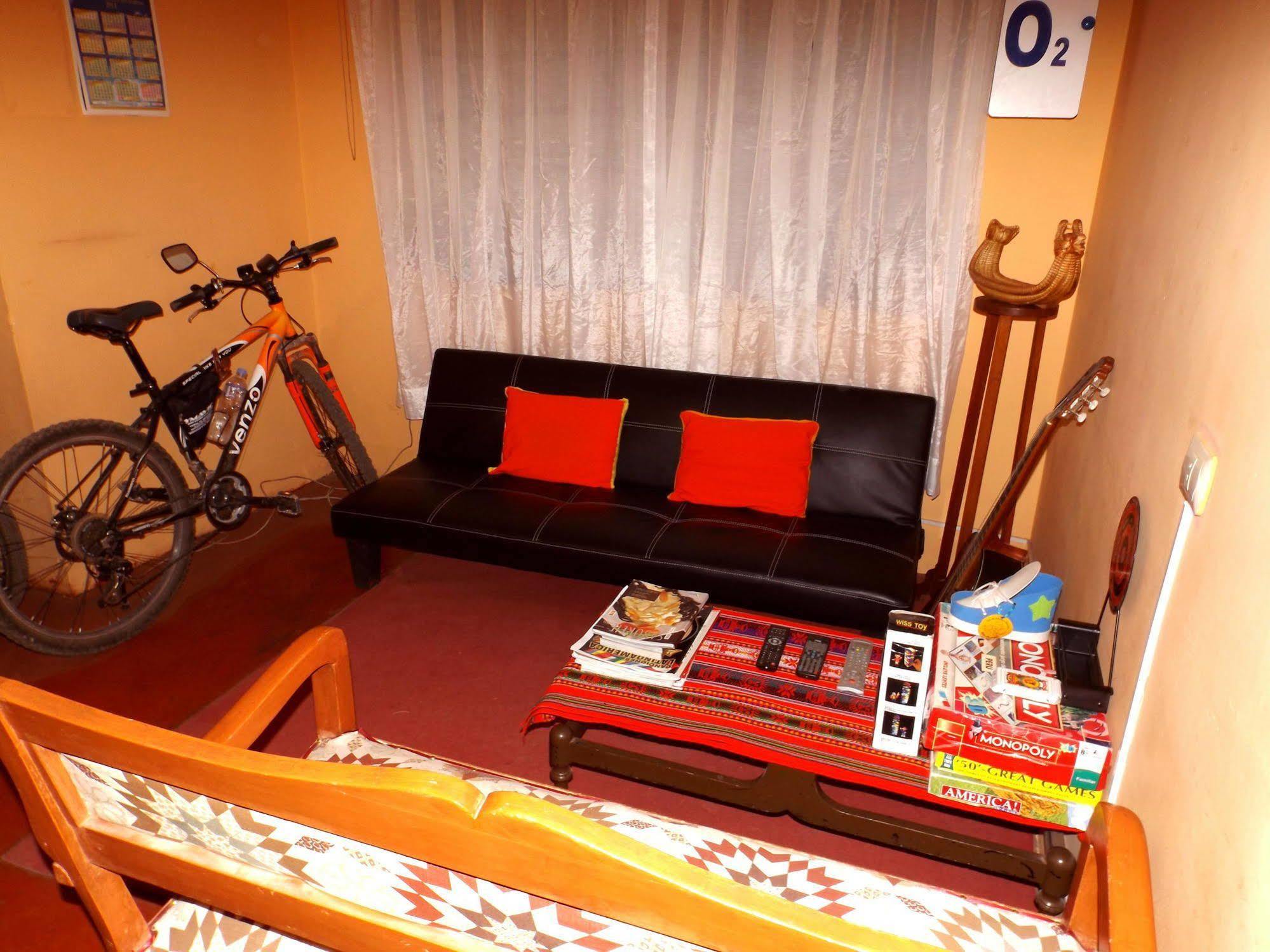 El Manzano Guest House Пуно Екстериор снимка