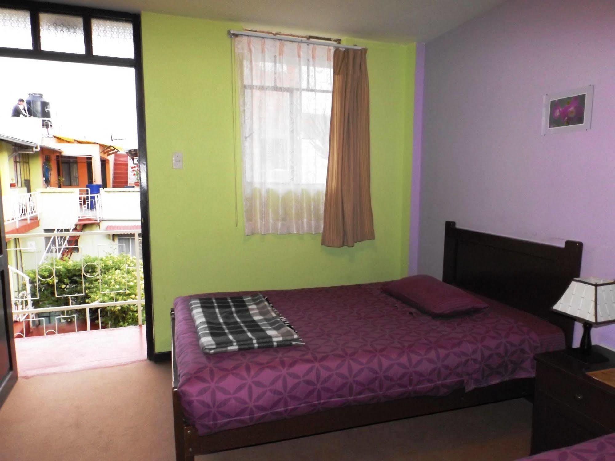 El Manzano Guest House Пуно Екстериор снимка
