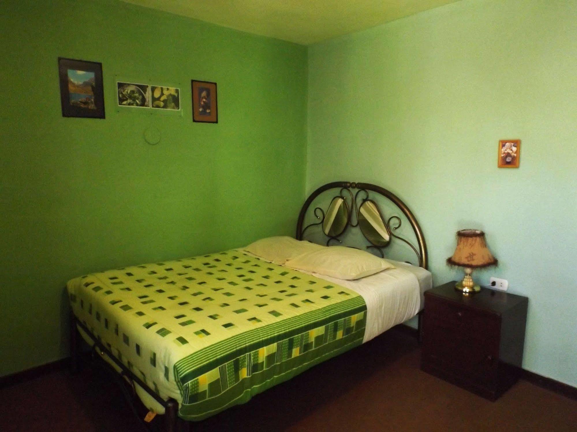 El Manzano Guest House Пуно Екстериор снимка