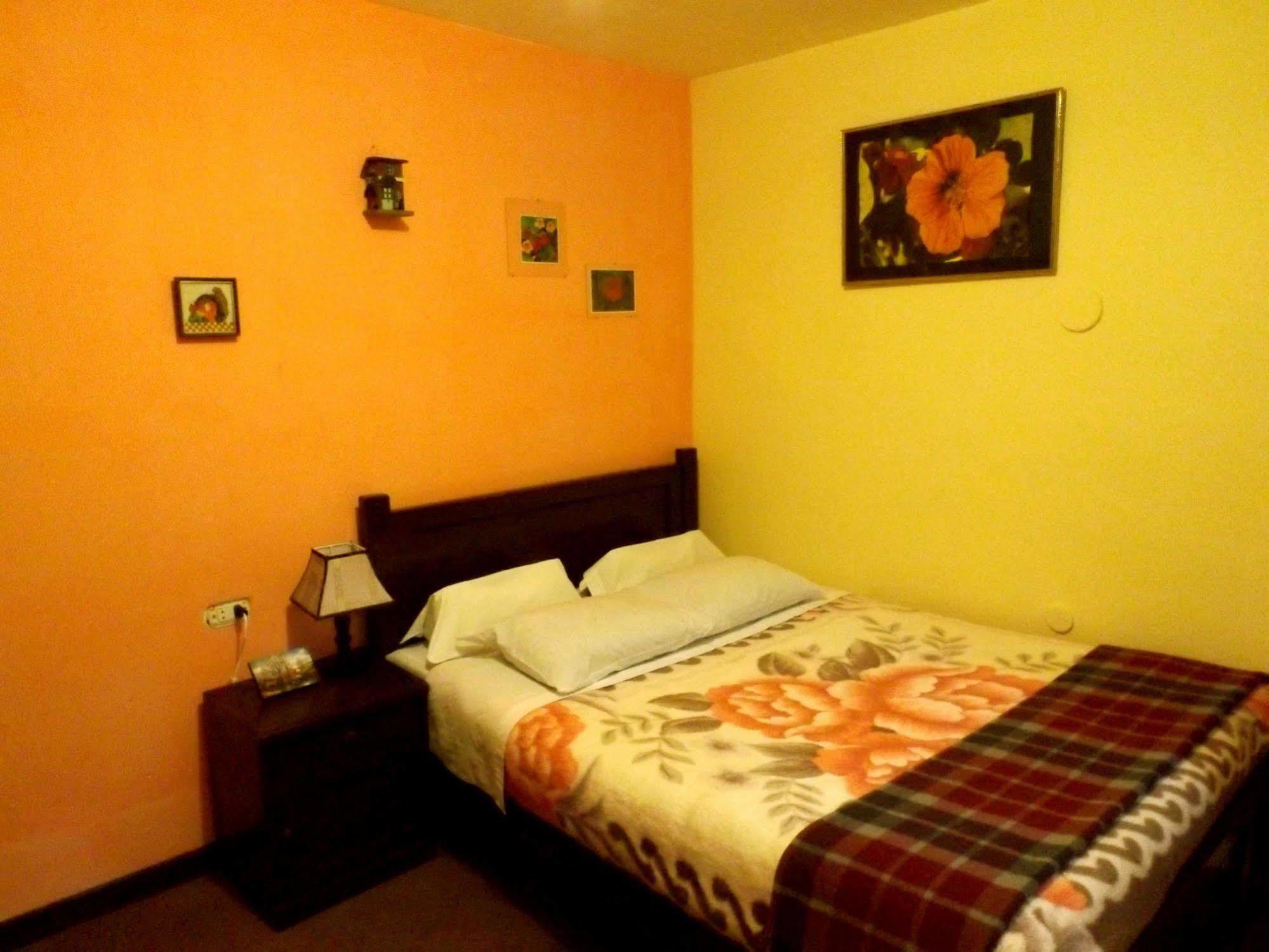 El Manzano Guest House Пуно Екстериор снимка