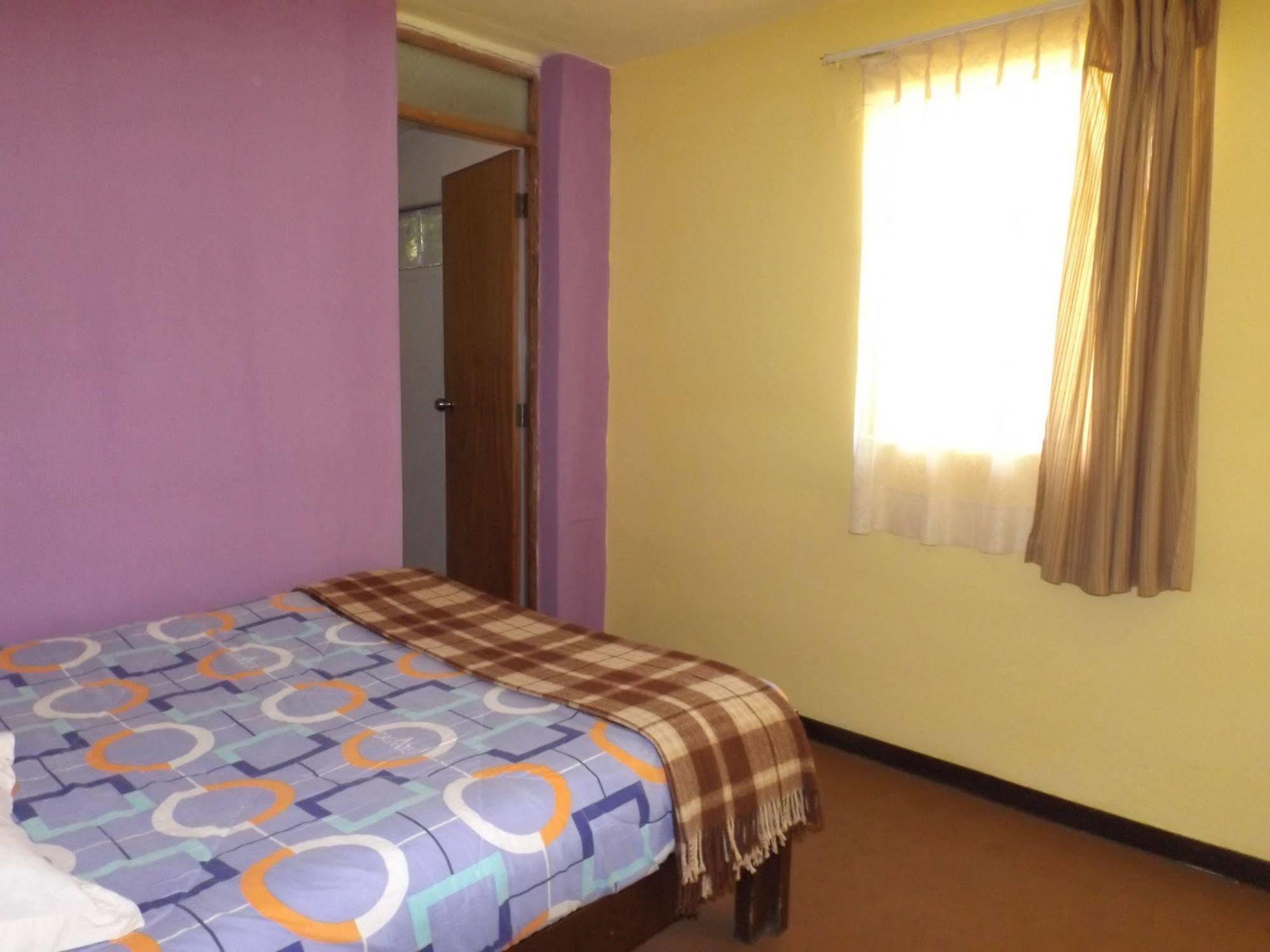 El Manzano Guest House Пуно Екстериор снимка